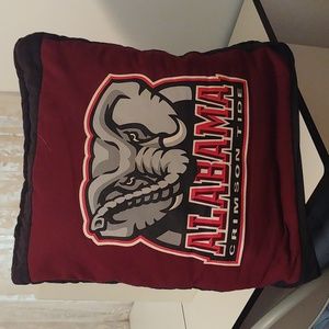 Quillow University of Alabama motif